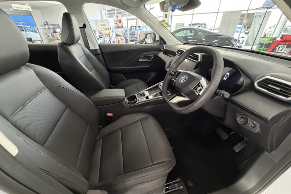 2026 MG ZS ZS32 Essence Hybrid+ SUV Image 10