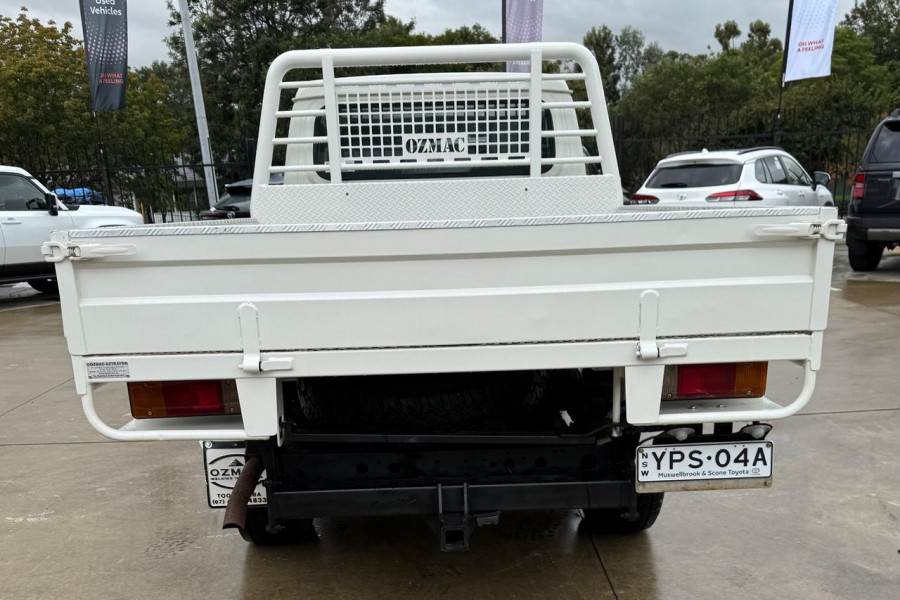 2017 Toyota LandCruiser VDJ76R GXL Cab Chassis Image 24
