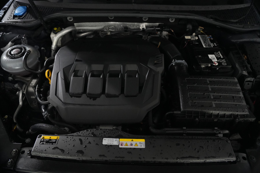 2023 Volkswagen Passat 206TSI R-Line SUV Image 37