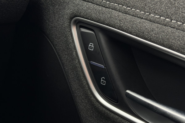 2025 MY25.5 MG ZS ZS32 Vibe Turbo SUV Image 22
