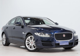 Jaguar Xe 20t Prestige Jaguar Xe 20t Prestige Auto
