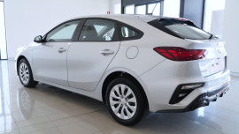 2020 MY1  Kia Cerato BD S with Safety Pack Hatchback