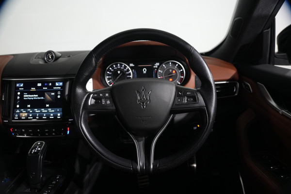 2022 Maserati Levante Modena SUV Image 15