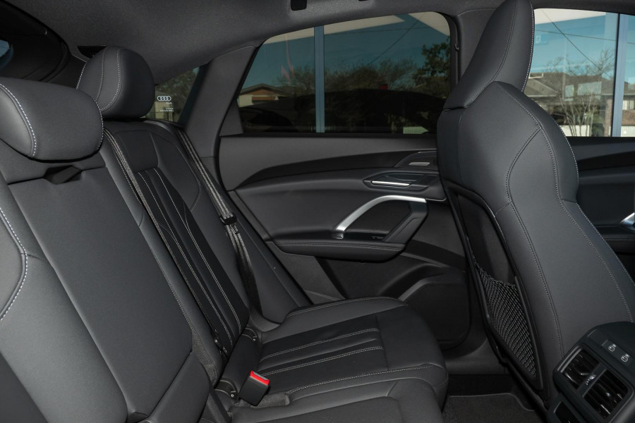 2026 Audi Q5 e-hybrid 270kW SUV