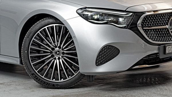 2026 Mercedes-Benz E-Class W214 E200 Sedan image 6