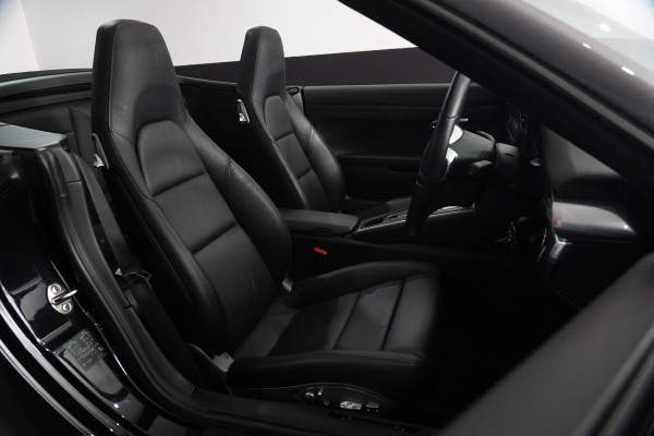 2013 Porsche 911 991 Carrera Convertible Image 33
