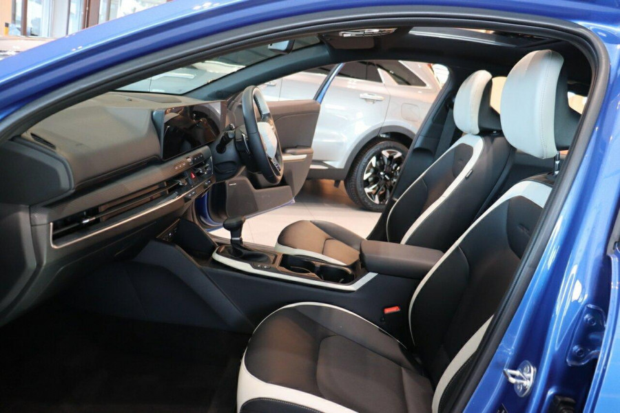 2025 Kia K4 CL4m GT-Line Sedan Image 20