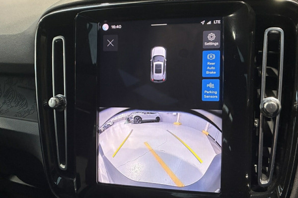 2023 MY24 Volvo XC40 XZ Recharge Pure Electric SUV Image 12