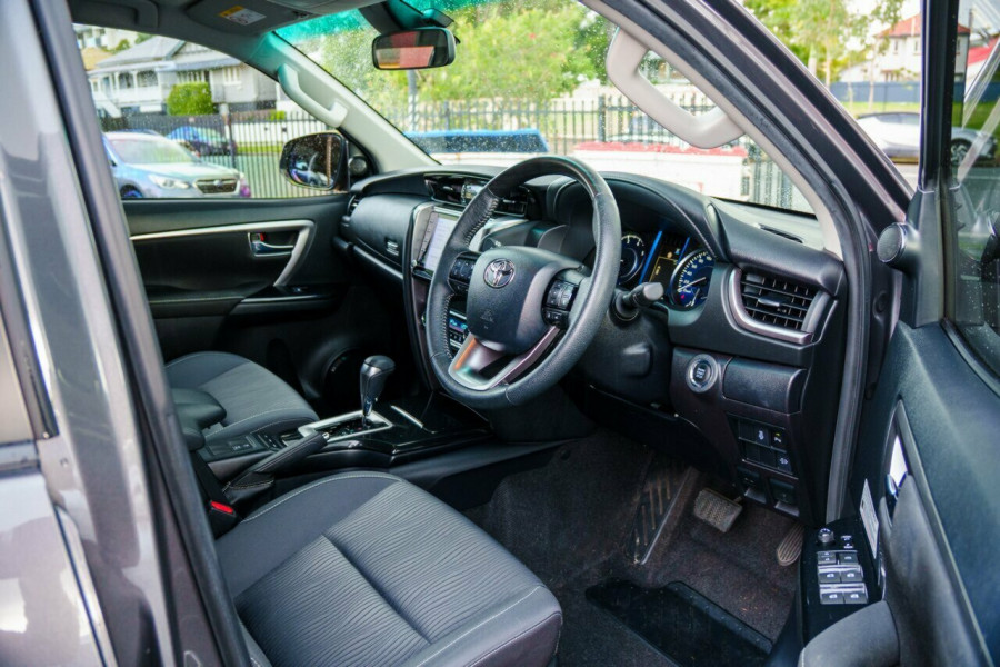 2021 Toyota Fortuner GUN156R GXL SUV Image 16