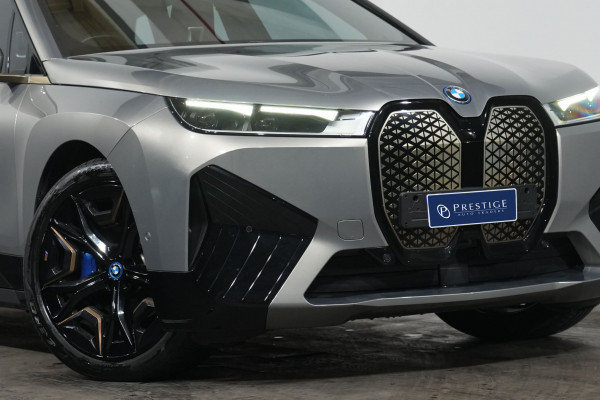 2023 BMW iX xDrive40 Sport SUV Image 2