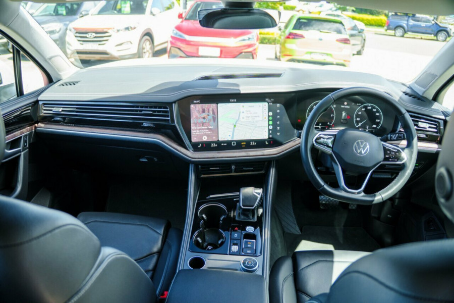 2023 MY24 Volkswagen Touareg RC 170TDI SUV Image 18