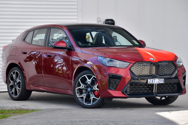 BMW iX2 eDrive20 M Sport U10