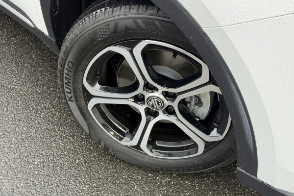 2025 MY25.5 MG ZS ZS32 Vibe Turbo SUV Image 2