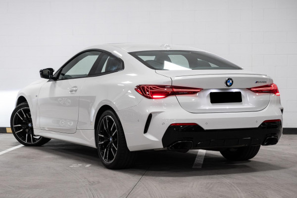 2024 BMW 4 Series G22 M440i xDrive Coupe image 2