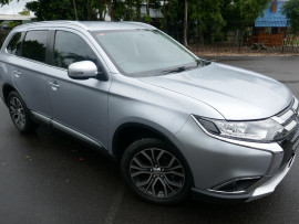 Mitsubishi Outlander LS ZK