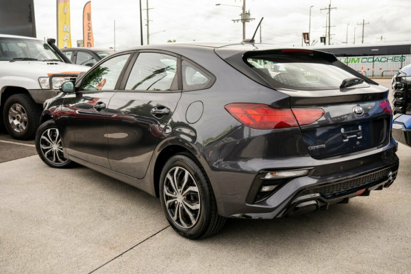2019 Kia Cerato BD S Hatch Image 2