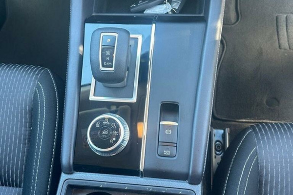 2022 MY23 Mitsubishi Outlander ZM ES SUV Image 22