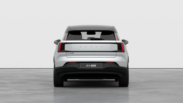 2025 MY26 Volvo EX30  Single Motor Extended Range Ultra SUV image 4