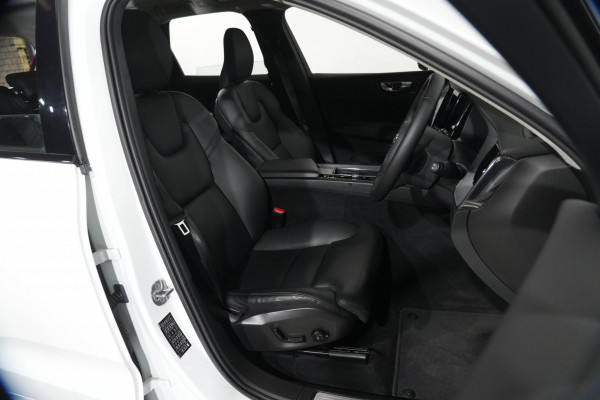 2023 Volvo XC60 UZ Ultimate B6 Dark SUV
