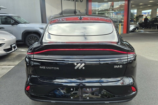 2025 MG IM6 S12L Premium SUV Image 4