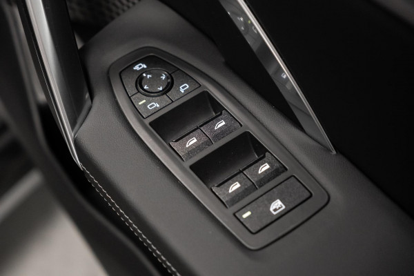 2024 BMW iX1 U11 eDrive20 xLine SUV image 17