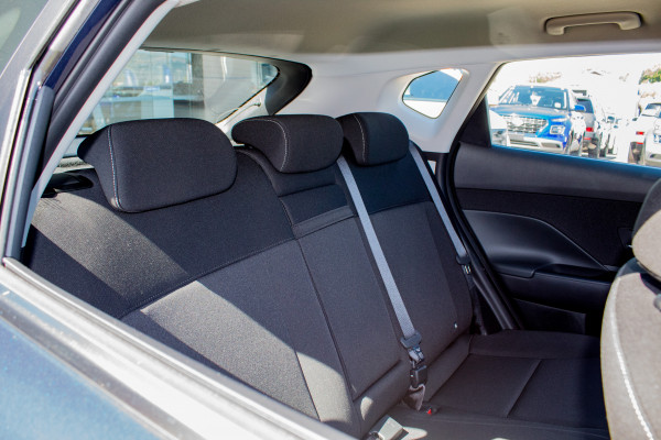 2027 Hyundai KONA SX2.V3 Hybrid SUV Image 9