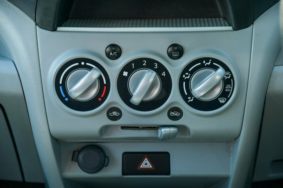 2011 Suzuki Alto GF GL Hatchback Image 11