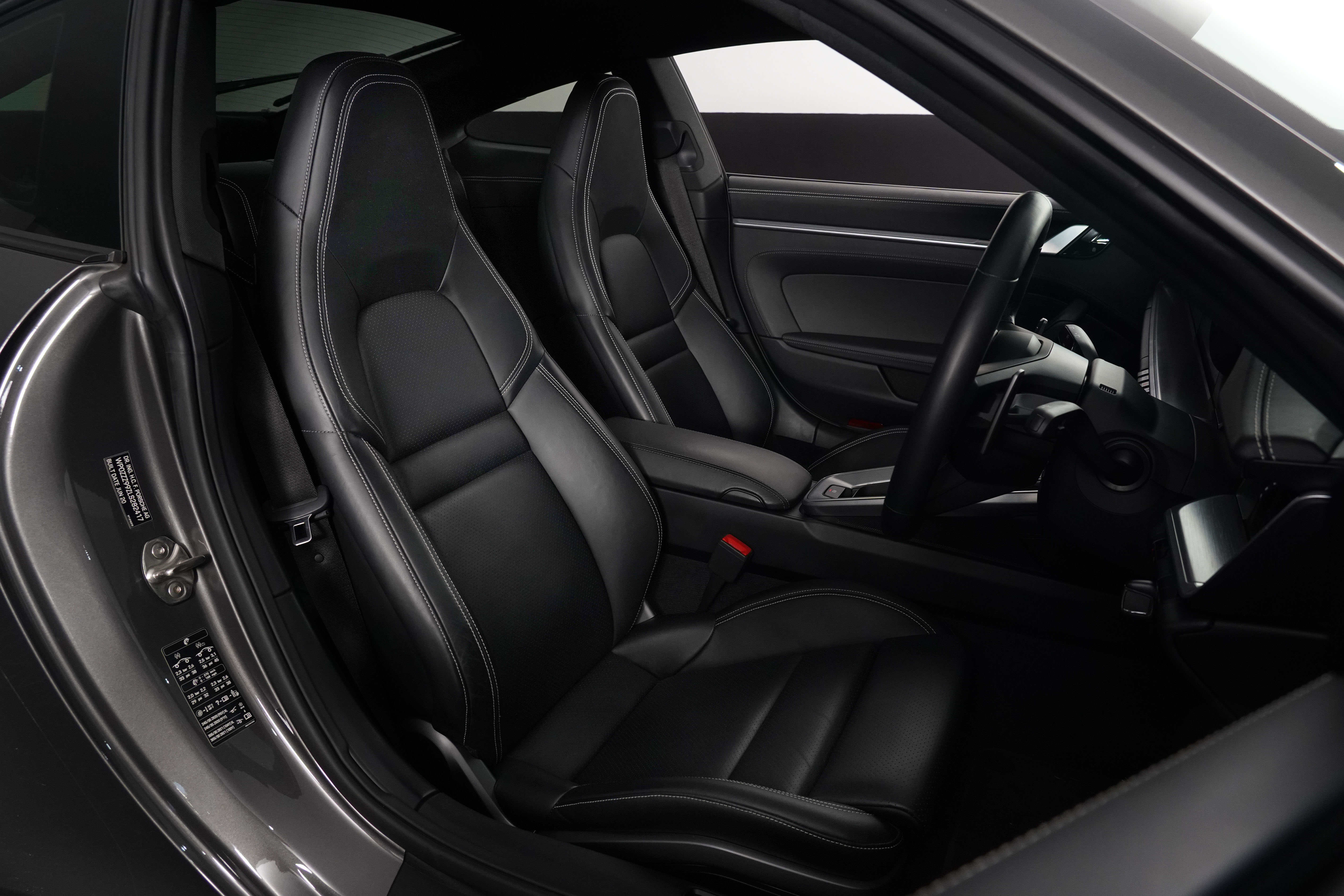 2020 Porsche 911 Carrera S Coupe Image 21
