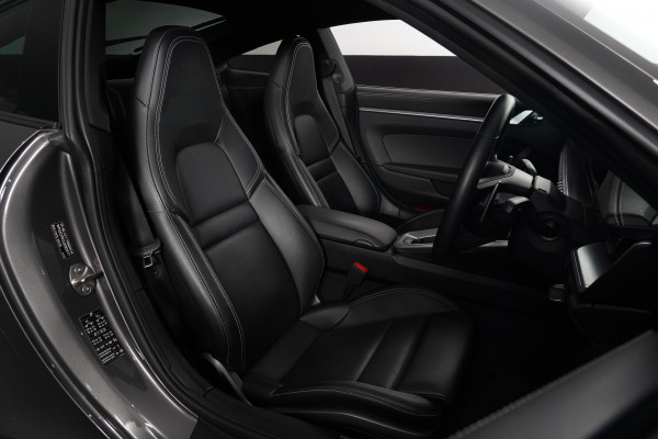 2020 Porsche 911 Carrera S Coupe Image 21