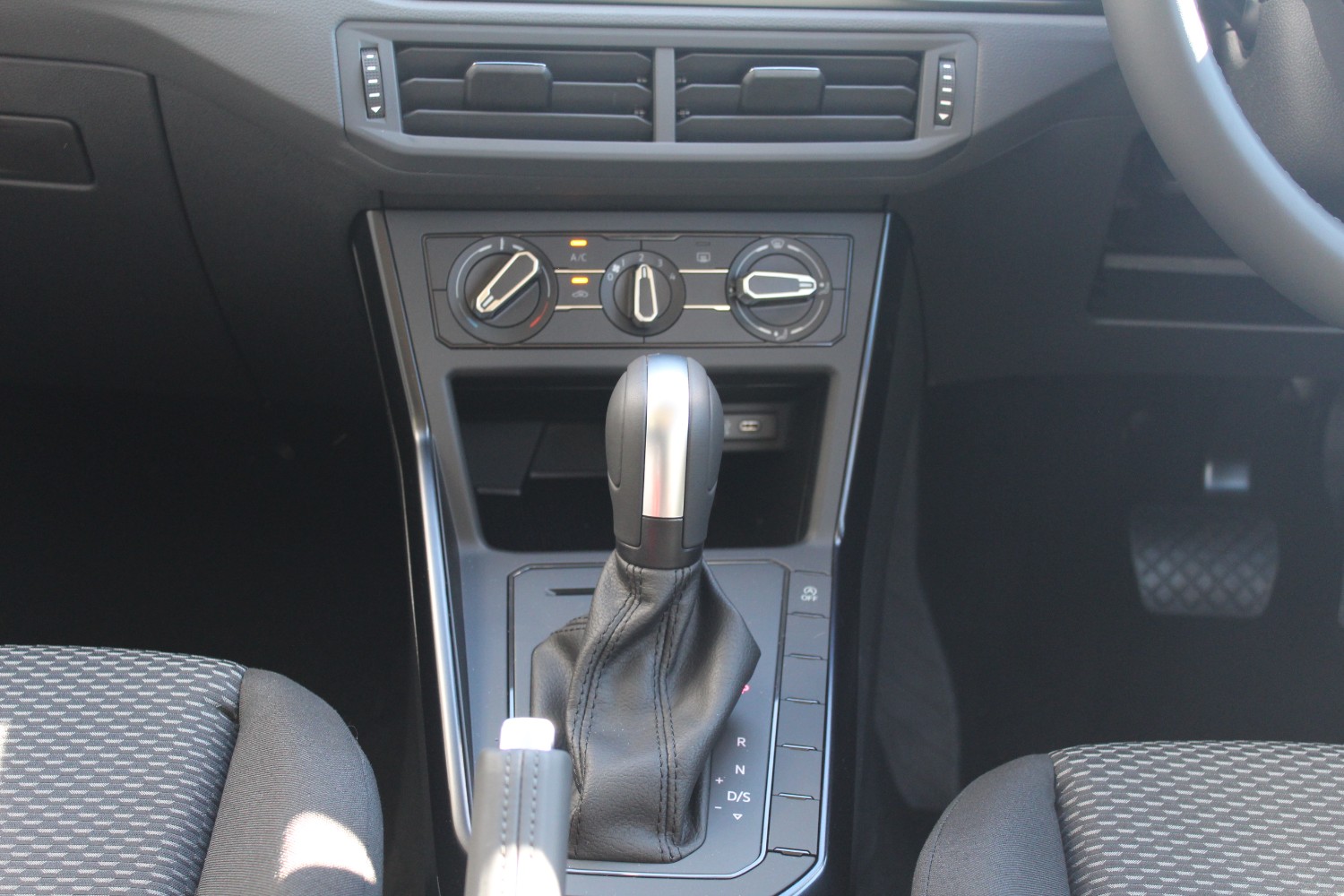 2021 Volkswagen Polo AW Trendline Hatch Image 13