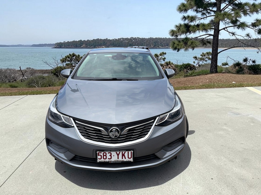 2018 Holden Astra BL LS+ Sedan Image 2