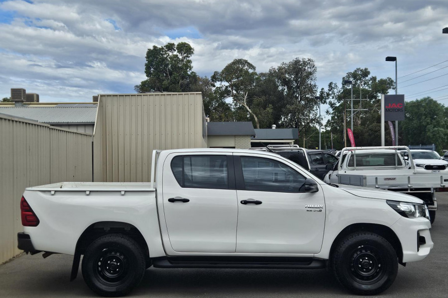 2020 Toyota HiLux  SR Dual Cab Ute Image 9