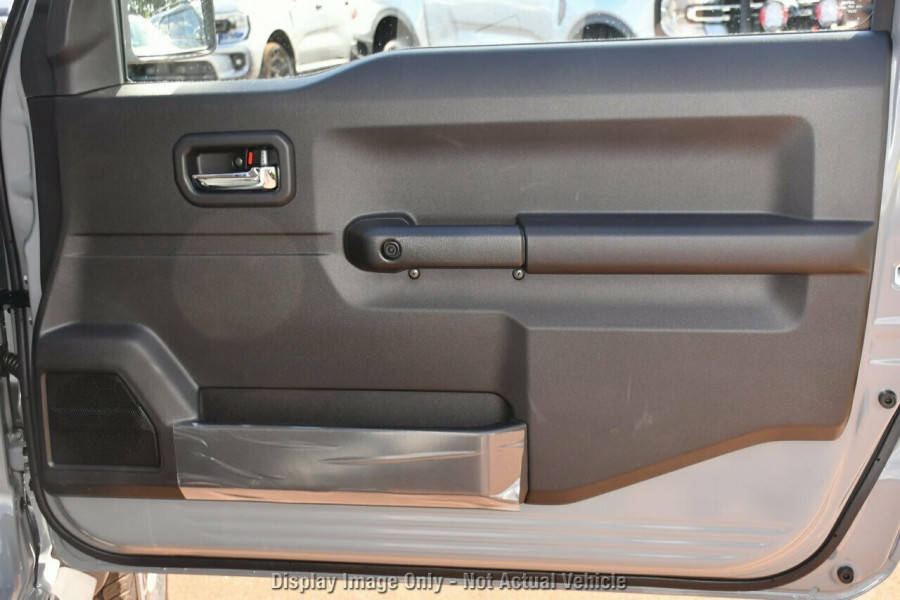 2026 Suzuki Jimny JB74 Coupe Image 5