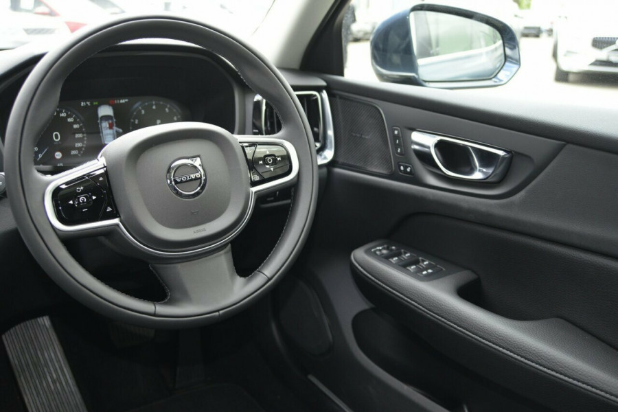 2019 MY20 Volvo V60 F-Series T5 Momentum Sedan Image 7