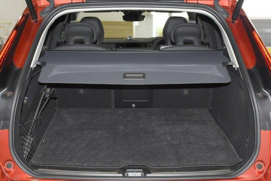 2023 Volvo XC60 UZ Ultimate B5 Bright SUV Image 17