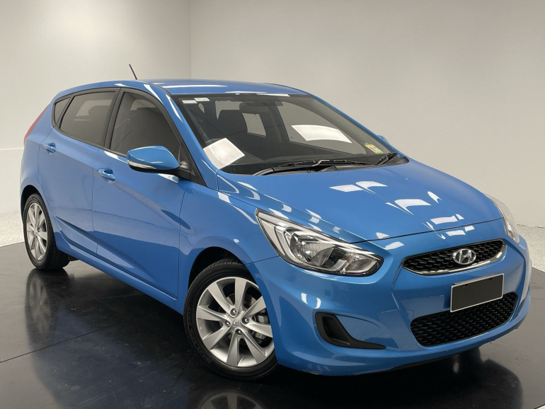 Hyundai accent store sport 2018