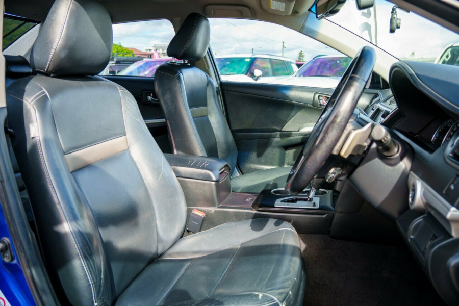 2014 Toyota Camry ASV50R Atara SL Sedan Image 15