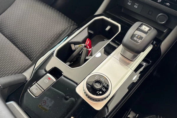 2025 Mitsubishi Outlander ZM LS SUV Image 31