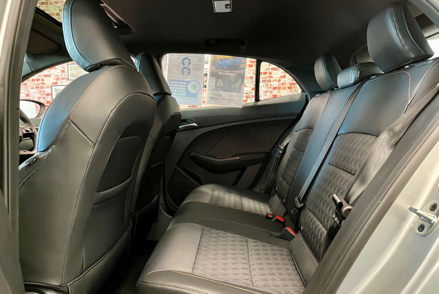 2025 MG 3 Essence 1.5P/Cvt Hatch Image 12