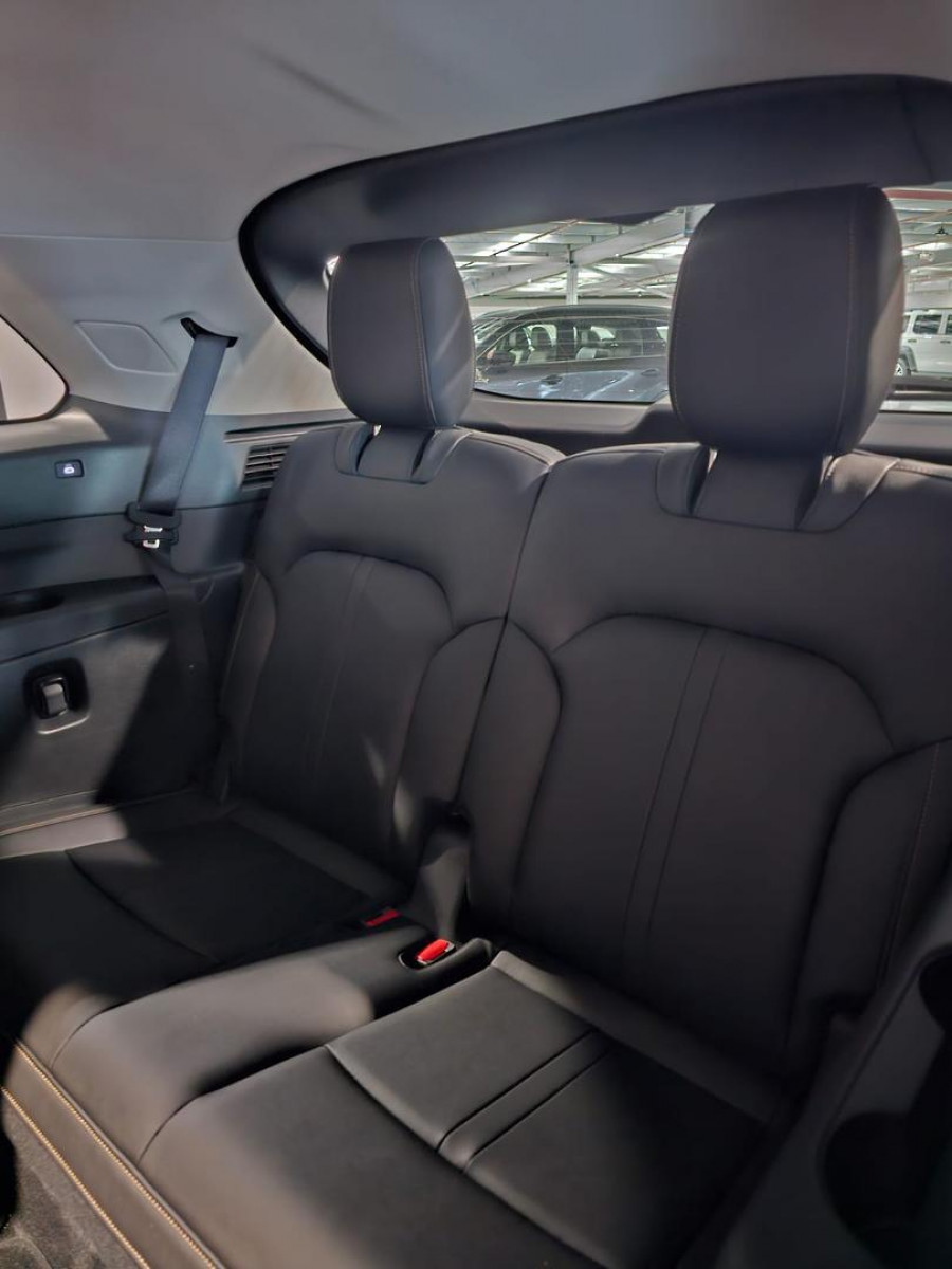 2025 Mazda CX-80 KL D50e GT SUV Image 13