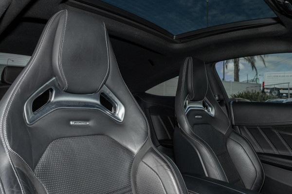 2019 Mercedes-Benz C-Class C205 C63 AMG S Coupe image 10