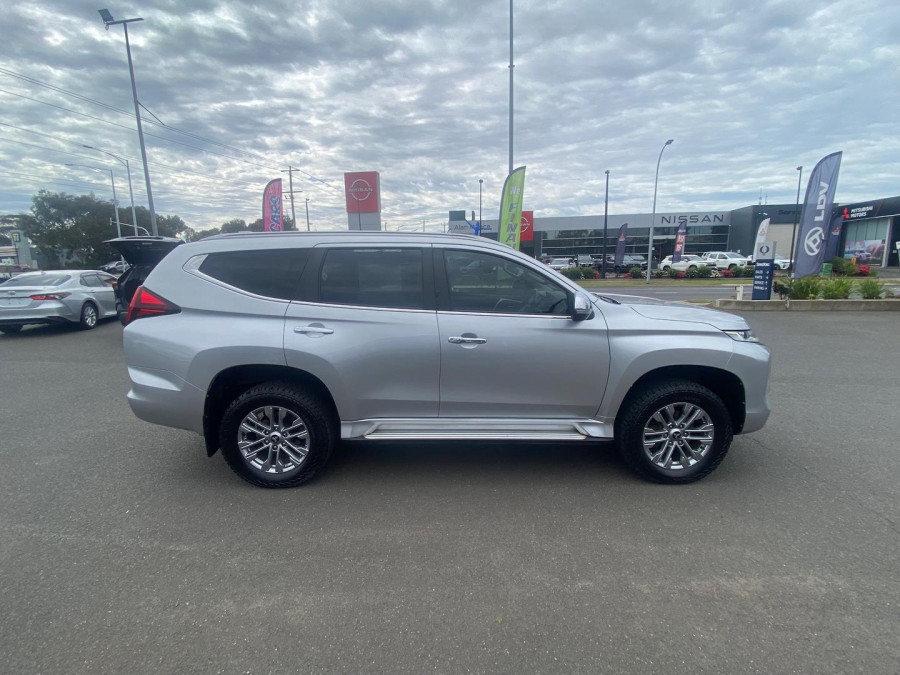 2020 Mitsubishi Pajero Sport QF GLX SUV Image 8