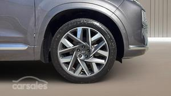 2023 Hyundai Santa Fe TM.V4 Highlander SUV image 11