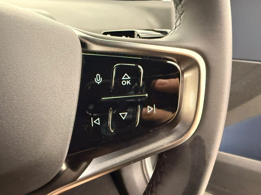 2025 MY26 Volvo EX30  Single Motor Extended Range Plus SUV Image 16