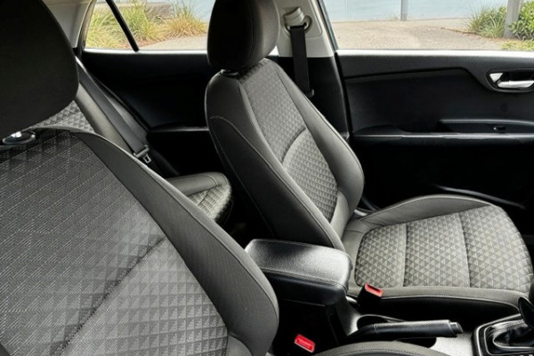 2017 Kia Rio YB S Hatch Image 12