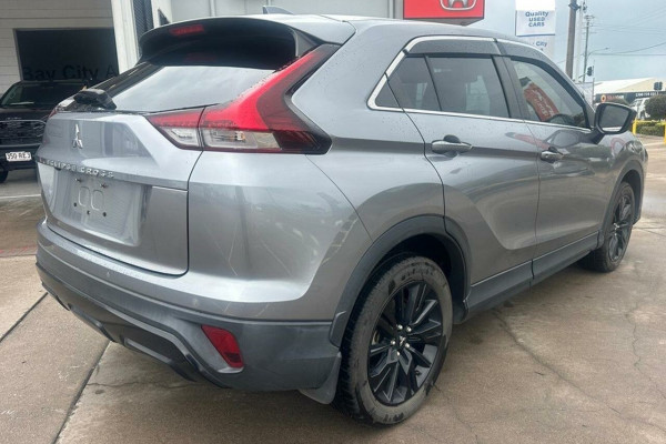 2023 Mitsubishi Eclipse Cross YB Black Edition SUV Image 3
