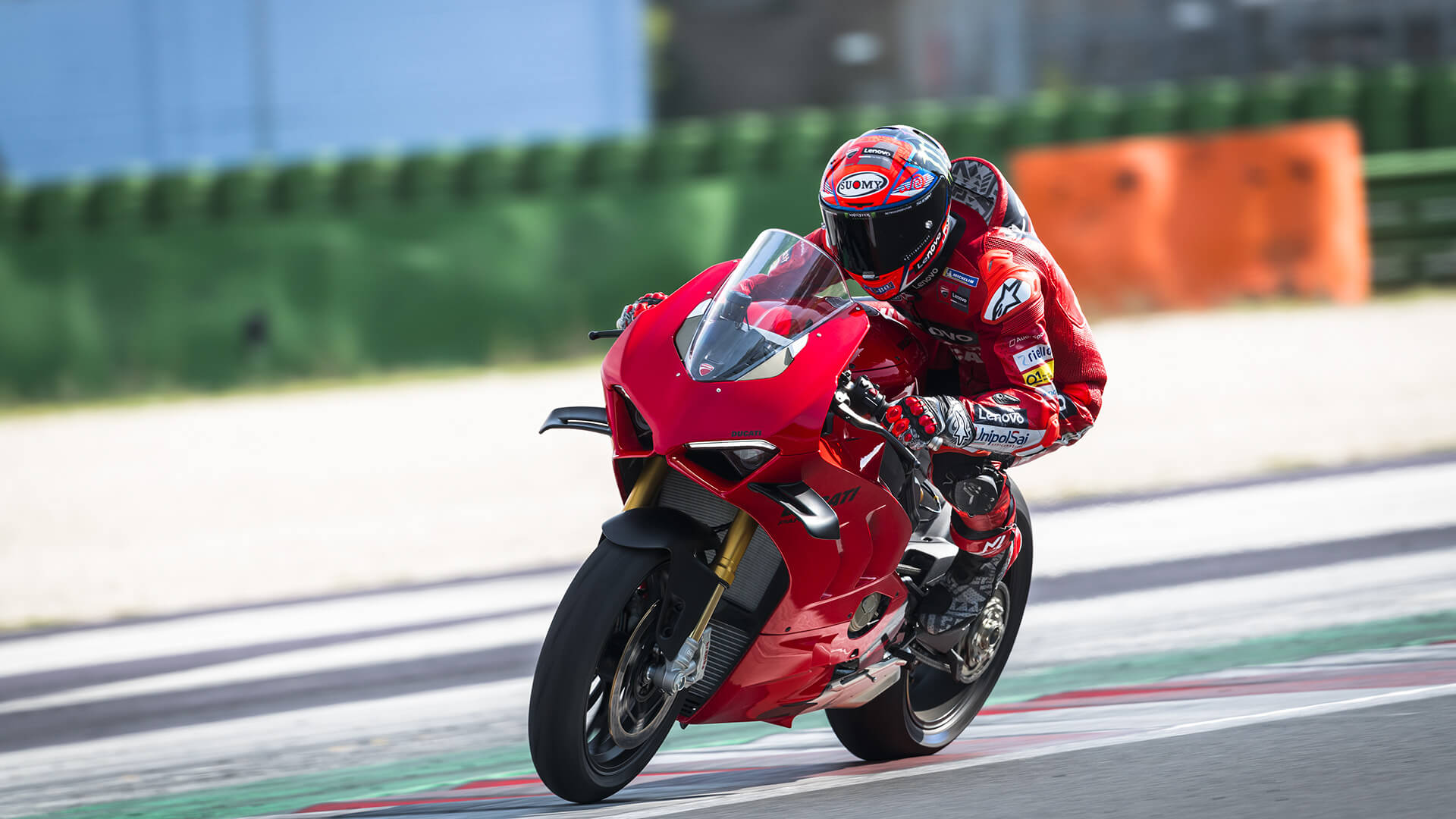 New Ducati Panigale V4 Image
