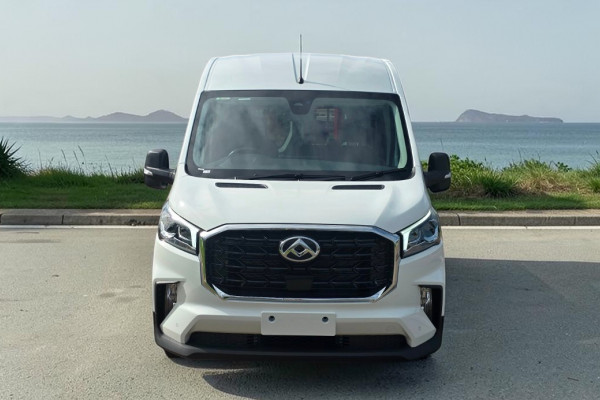 2025 LDV Deliver 9  Mid Roof LWB Van Image 3