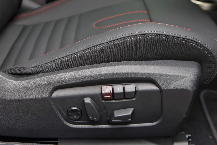 2025 MINI Cooper F66 JCW Favoured Hatch