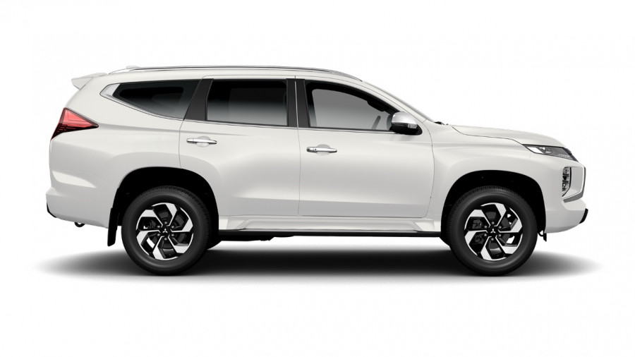 2024 Mitsubishi Pajero Sport QG GLS SUV Image 2